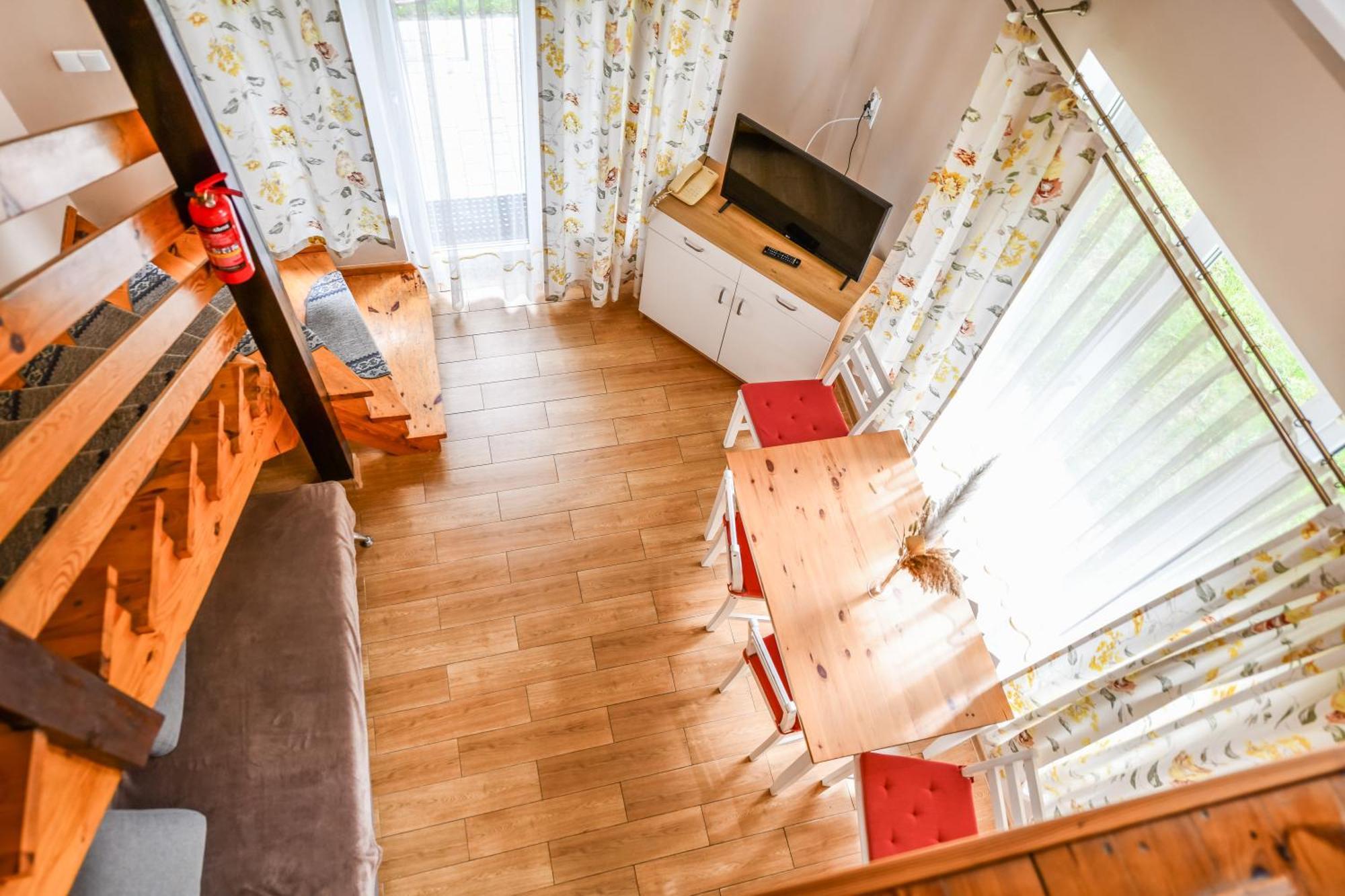 Forest Family Resort - Domki Caloroczne Ustka Kültér fotó
