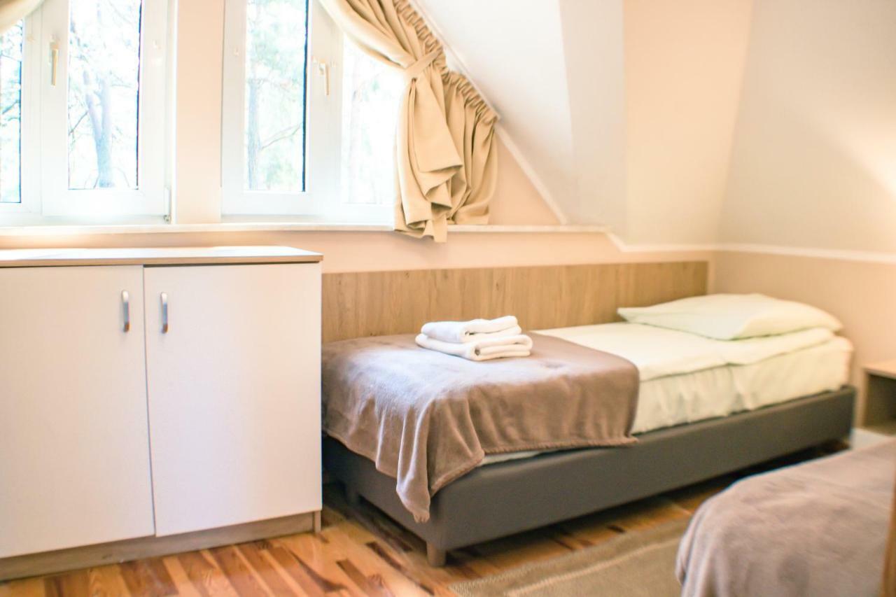 Forest Family Resort - Domki Caloroczne Ustka Kültér fotó
